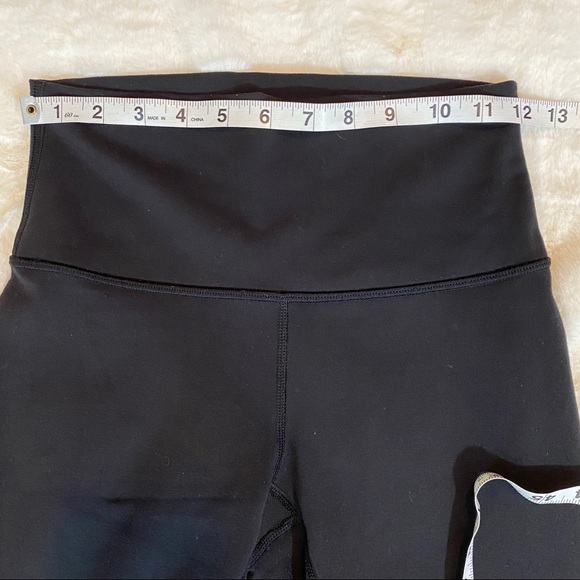 Lululemon Black High Rise Wunder Under Leggings 4 - Picture 5 of 9